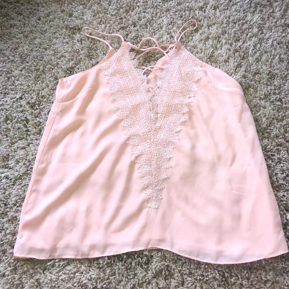 Hope’s plunge neck tank top